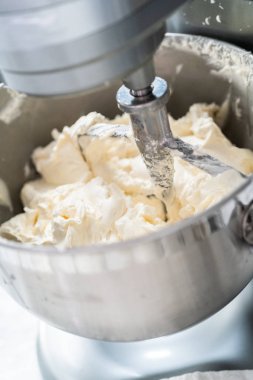 buttercream frosting