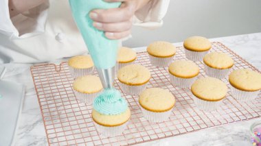 Pişirme denizkızı cupcakes