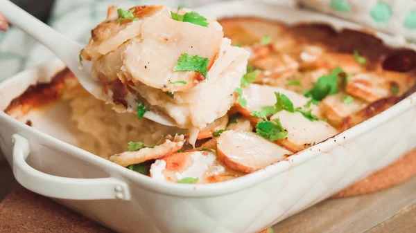 Patatas festoneadas — Foto de Stock