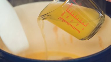 Kemiksiz domuz rostosu