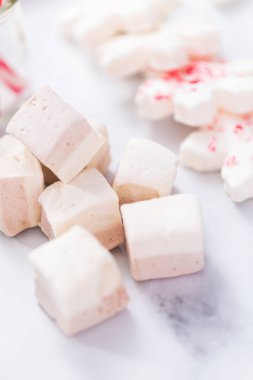 Sıcak çikolata sosları.