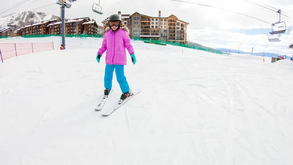 Leren hoe om te skiën — Stockfoto