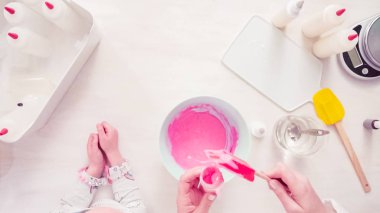 Royal Icing karıştırma