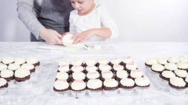 çikolata cupcakes