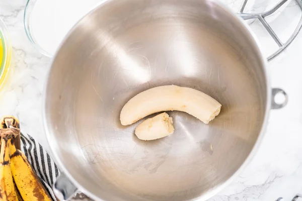 Baking banana bread — Stock Photo, Image