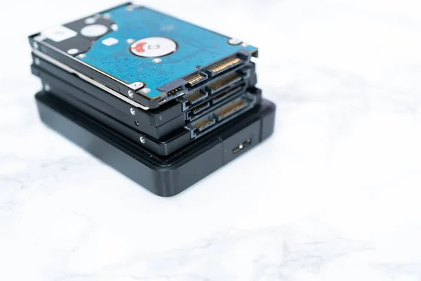 Internal External Solid State Hard Drives Table — Stock Photo, Image