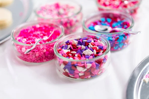 Variety Pink Sprinkles Decorating Valentine Day Cookies — Stock Photo, Image