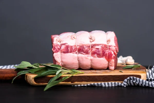 Okokt Benfria Fläsk Grillat Skärbrädan — Stockfoto