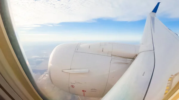 Utsikt Från Fönster Säte För Kommersiell Passagerar Flygplan — Stockfoto