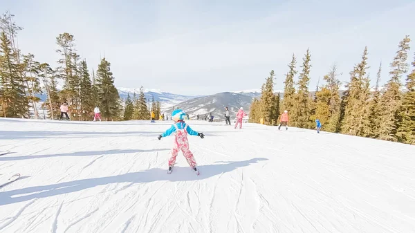 Keystoone Colorado Usa Gennaio 2019 Bambina Che Impara Sciare Giù — Foto Stock