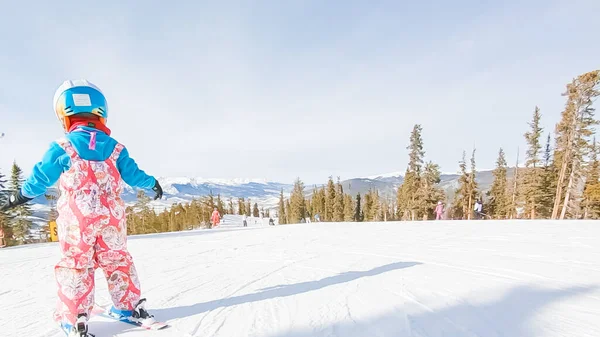 Keystoone Colorado Eua Janeiro 2019 Menina Aprendendo Esquiar Nas Montanhas — Fotografia de Stock