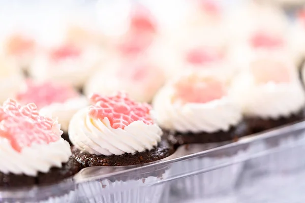 Chocolate Mini Cupcakes Italian Buttercream Frosting Decorated Glittery Chocolate Snowflakes — Stock Photo, Image