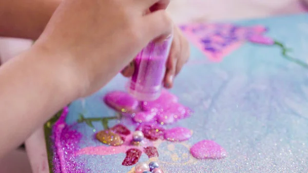 Little Girls Painting Canvas Acrylic Paint Glitter — Stock Photo, Image