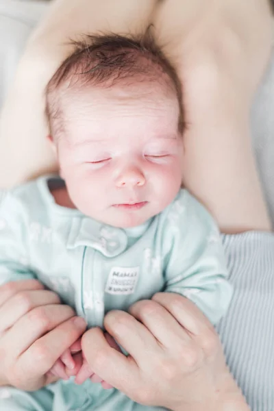 Životní Styl Portrét Novorozence Tři Týdny Staré Holčičky — Stock fotografie