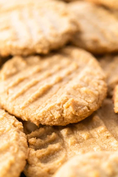 Montón Galletas Mantequilla Maní Recién Horneadas — Foto de Stock