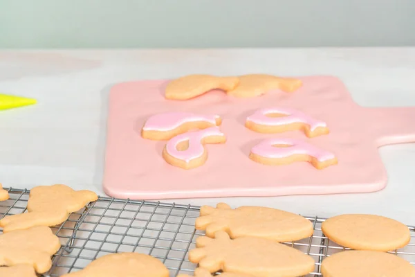 Décorer Les Biscuits Sucre Pâques Avec Glaçage Rotal — Photo