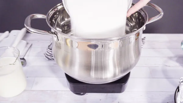 Stap Voor Stap Mengen Van Ingrediënten Kookpot Eenvoudige Chocolade Fudge — Stockfoto
