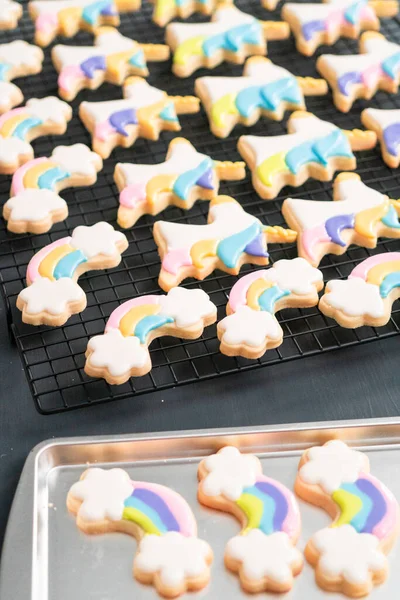 Decorating Unicorn Themed Sugar Cookies Royal Icing — Stock Photo, Image