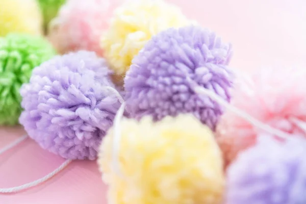 Pastell Färg Pom Poms Rosa Bakgrund — Stockfoto