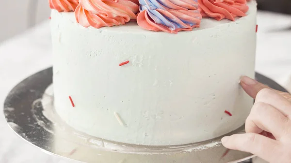 Placing Color Sprinkles Sides Three Layer Vanilla Cake — Stock Photo, Image