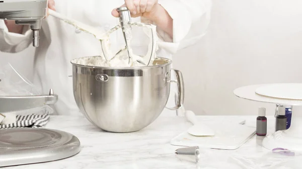 Mixing Ingredients Standing Kitchen Mixer Make Buttercream Frosting — Stock Photo, Image