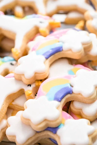 Biscoitos Açúcar Unicórnio Decorados Com Glacê Real Glitter Comida Fundo — Fotografia de Stock
