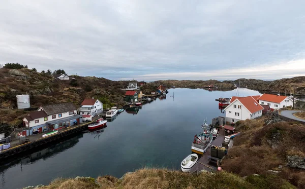 Rovaer em Haugesund, Noruega - januray 11, 2018: O arquipélago de Rovaer em Haugesund, na costa oeste da Noruega . — Fotografia de Stock