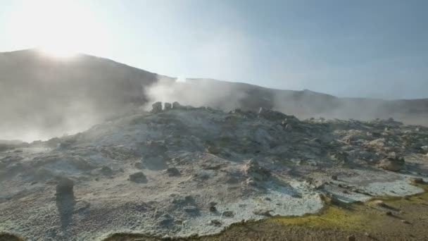 Kükürt sıcak geysers — Stok video