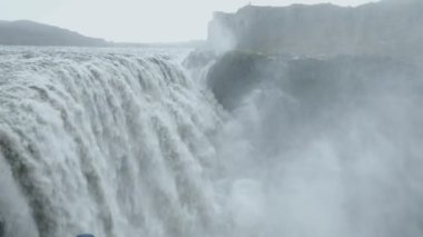 İzlanda'daki detifoss şelale.
