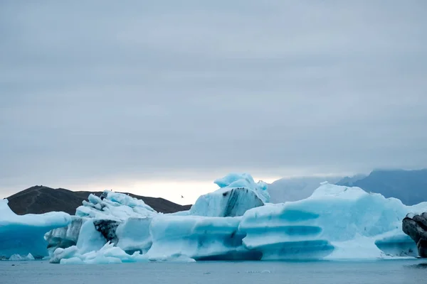 アイスランドの氷河湖を手配。クローズ アップ — ストック写真