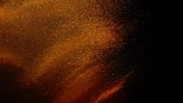 Inchiostro dorato in acqua ripresa con macchina fotografica. Le gocce d'oro di vernice sono cadute, reagendo, creando astratte formazioni nuvolose metamorfosi sul nero. Sfondi artistici . — Video Stock