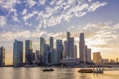 Singapur - 07 Ocak 2017: Singapur Cityscape finansal yapı