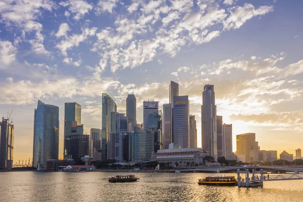 Singapur - 07 de enero de 2017: Singapur Cityscape Financial building — Foto de Stock