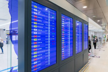 Kalkış kurulu Don Muang Uluslararası Havaalanı Tayland