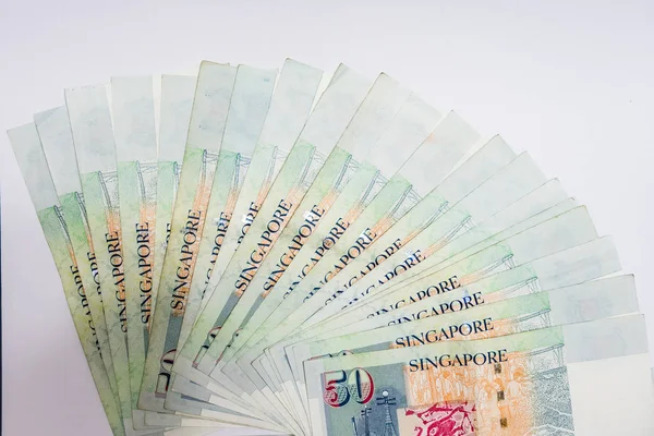 Singapur Doları, beyaz arka plan üzerinde banknot Singapur izole