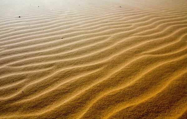 Beleza do deserto da paisagem, Red Sand Dune Mui Ne no Vietnã — Fotografia de Stock