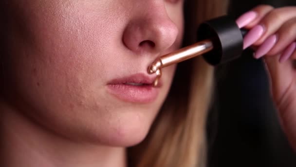 口紅 キスストック動画 ロイヤリティフリー口紅 キス動画 Depositphotos