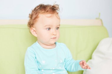 küçük bir bebek duygular portresi