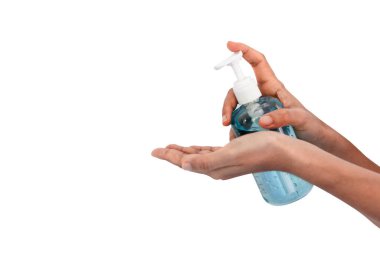 Alkol jeliyle el yıkamak. Umumi tuvaleti kullandıktan sonra dezenfektan. Hijyen konsepti. Mikropların yayılmasını ve el hijyen koronası virüsünün korunmasını önler..