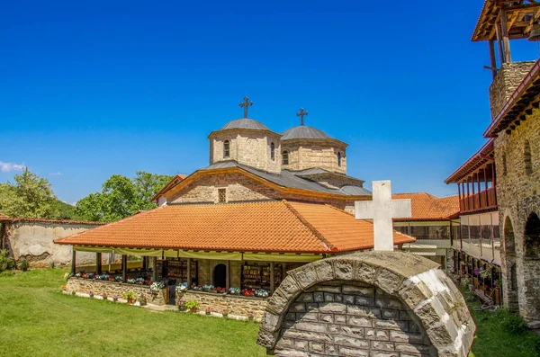 Mosteiro de Slepce - São João, o Forerunner, perto da aldeia Slepce — Fotografia de Stock