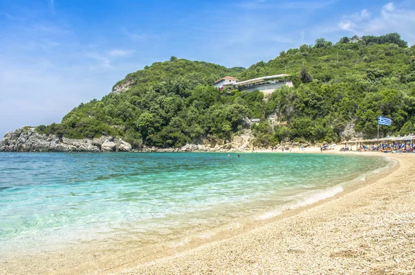 Hermosa escena de playa - Sarakiniko Beach cerca de Parga, Grecia —  Fotos de Stock
