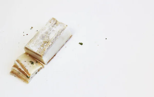 Domuz yağı, sarımsak, ekmek, süt, yumurta. Ukrayna yemeği