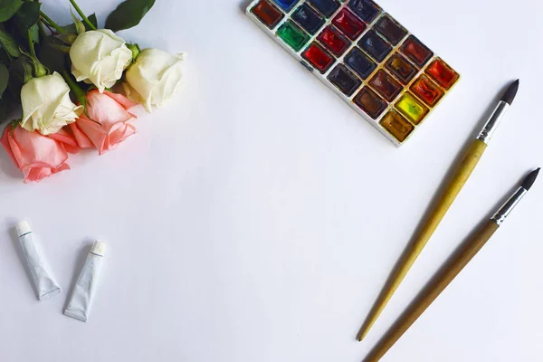 Watercolor paints, a brush, a place for an inscription — Stock Photo, Image