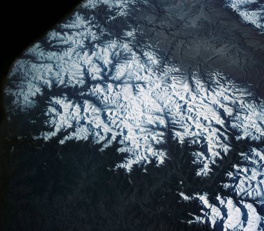Hindistan-Nepal-Tibet sınırındaki Himalaya Dağları manzarası. Bu görüntünün unsurları Nasa tarafından desteklenmektedir
