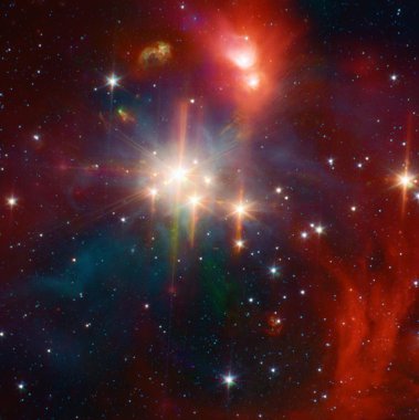 Corona Australis bölgesi, devam eden yıldız oluşumunun en yakın ve aktif bölgelerinden biridir. Bu görüntünün unsurları Nasa tarafından desteklenmektedir