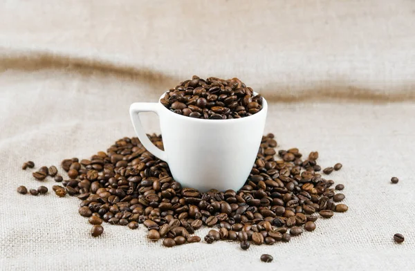 Close Coffee Cup Coffee Beans — Stock Photo, Image
