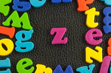 Plastik Alfabe harf Z