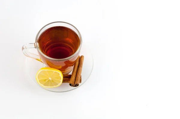 Çay Bardağı Limon Beyaz Arka Plan Üzerinde Izole Tarçın — Stok fotoğraf