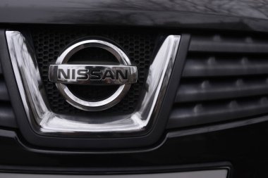 Nissan logosu, arabayı kapat, 9 Ocak 2020