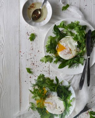 Maydanoz ve dereotu ile Breakfast.Eggs.